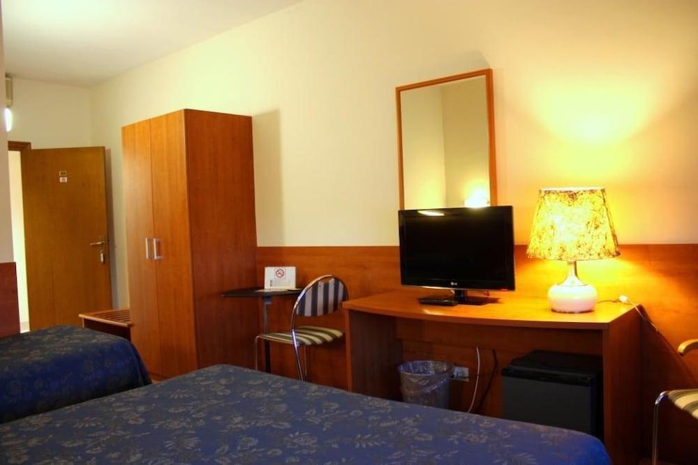 Hotel Anna Siena Nord Exterior foto